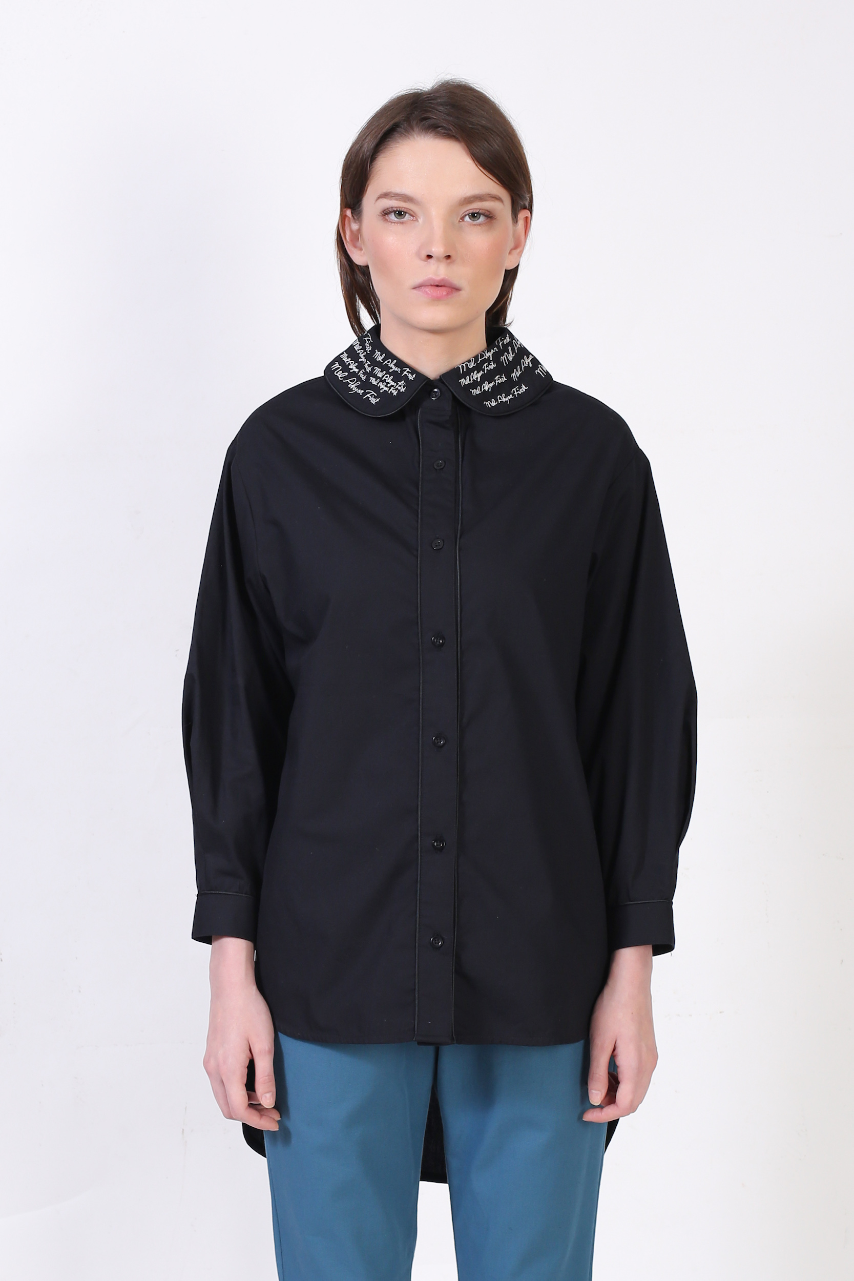 Vremya - Signature Shirt Black