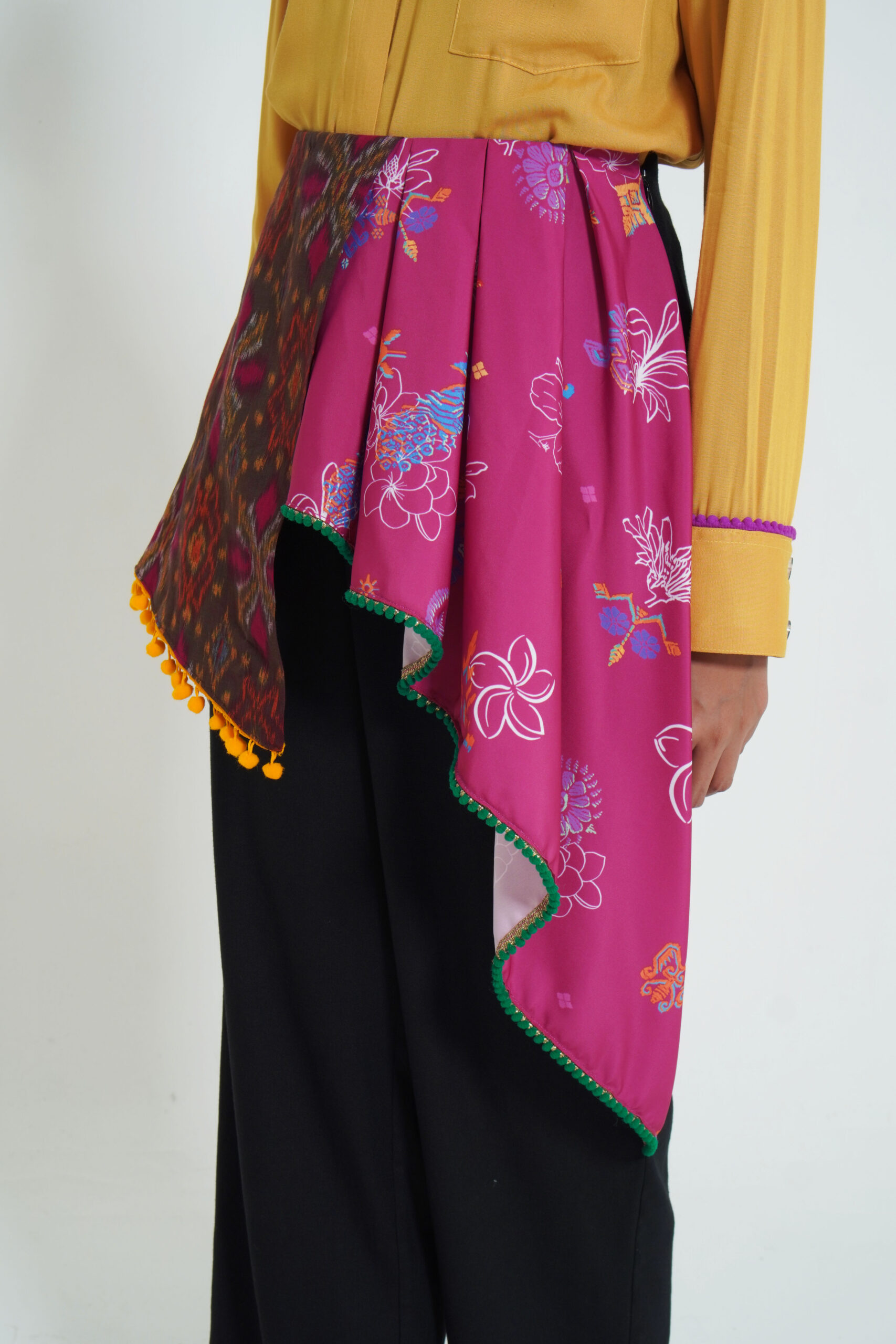 Signature Mengwi Pants - Image 6