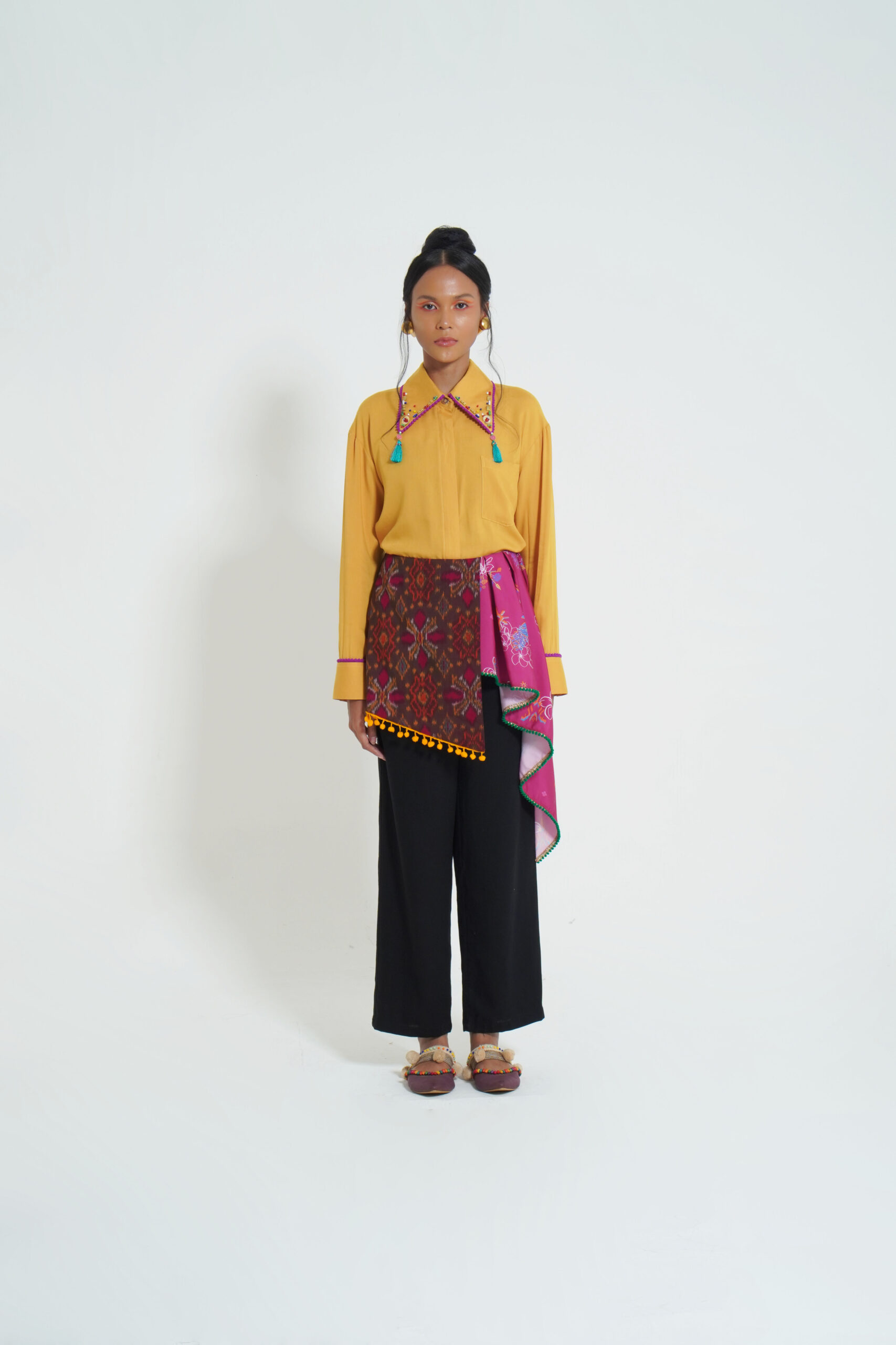 Signature Mengwi Pants