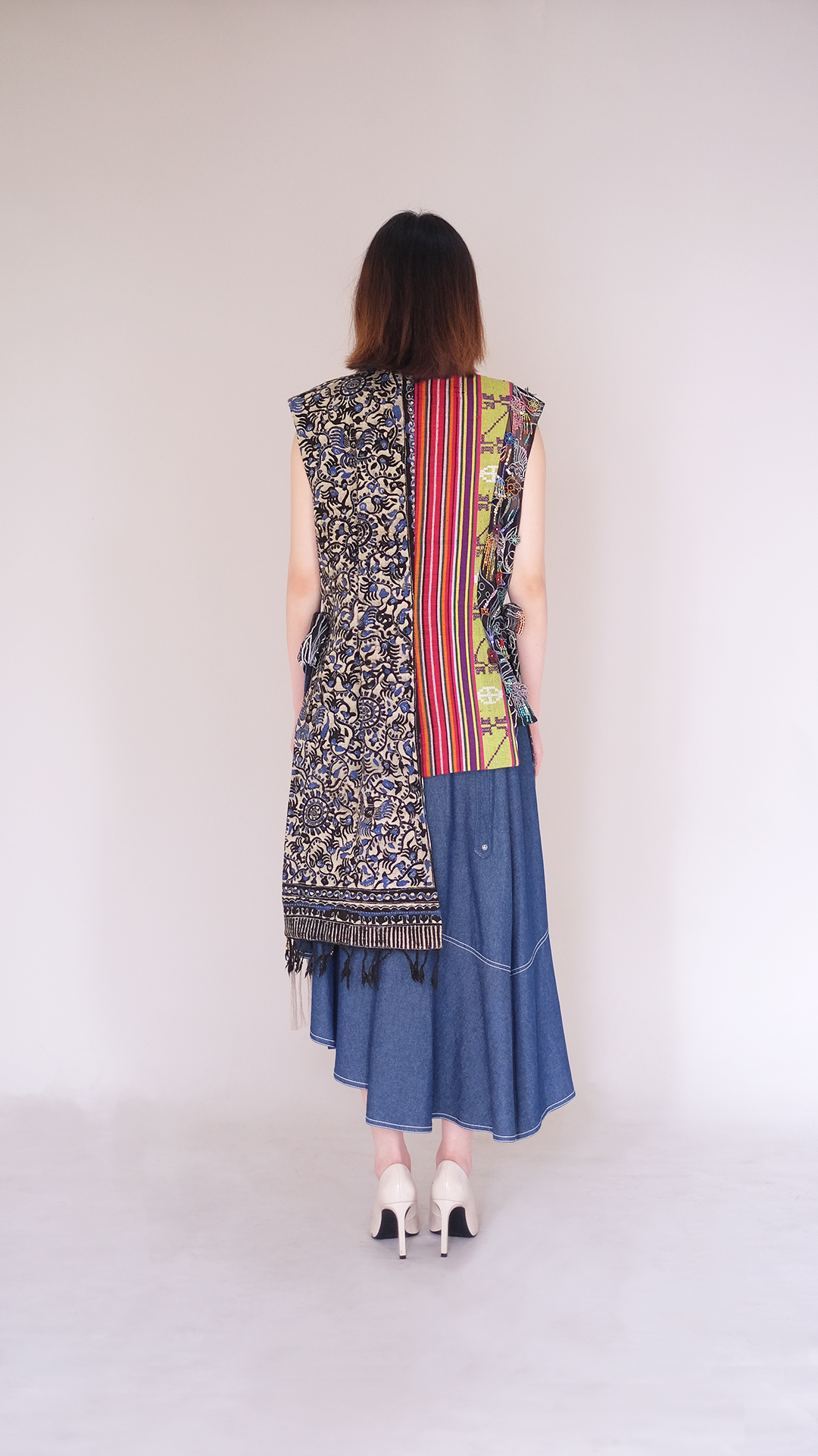 Mel Ahyar Archipelago - Rana Vest - Image 7