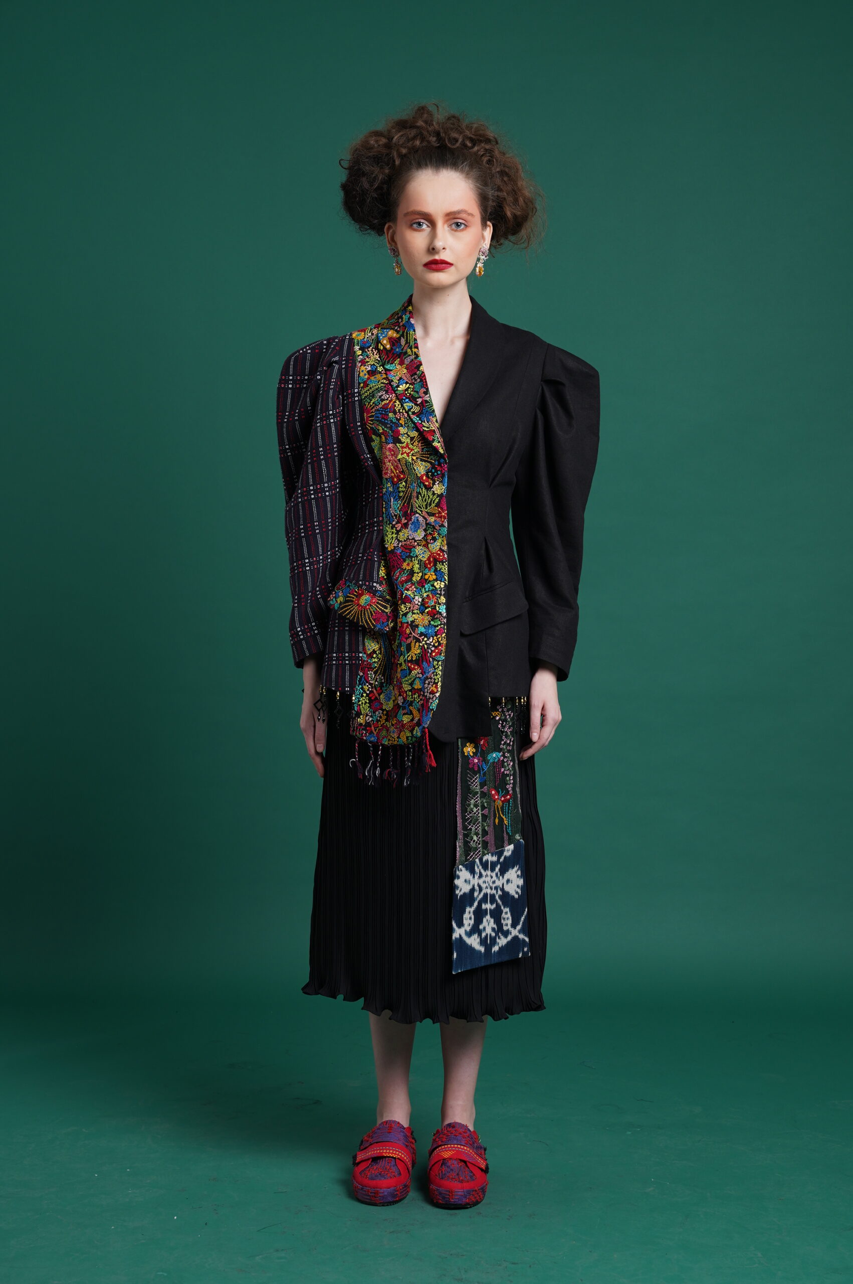 Mel Ahyar Archipelago - Nurlaela Blazer