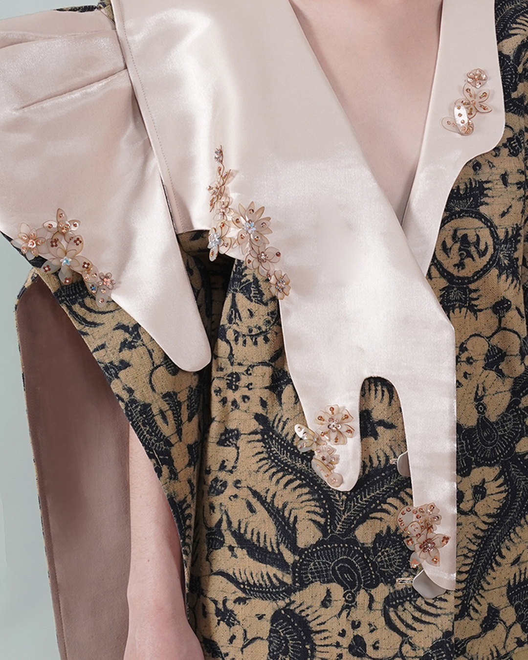 Mel Ahyar Archipelago - Kanismara Blazer Set - Image 2
