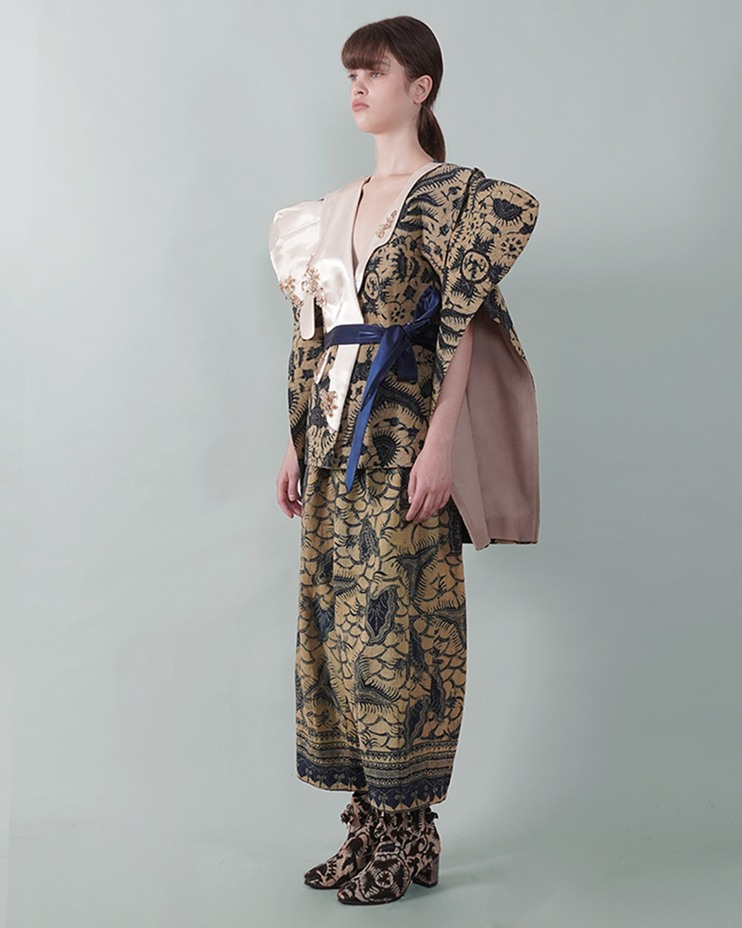 Mel Ahyar Archipelago - Kanismara Blazer Set - Image 10