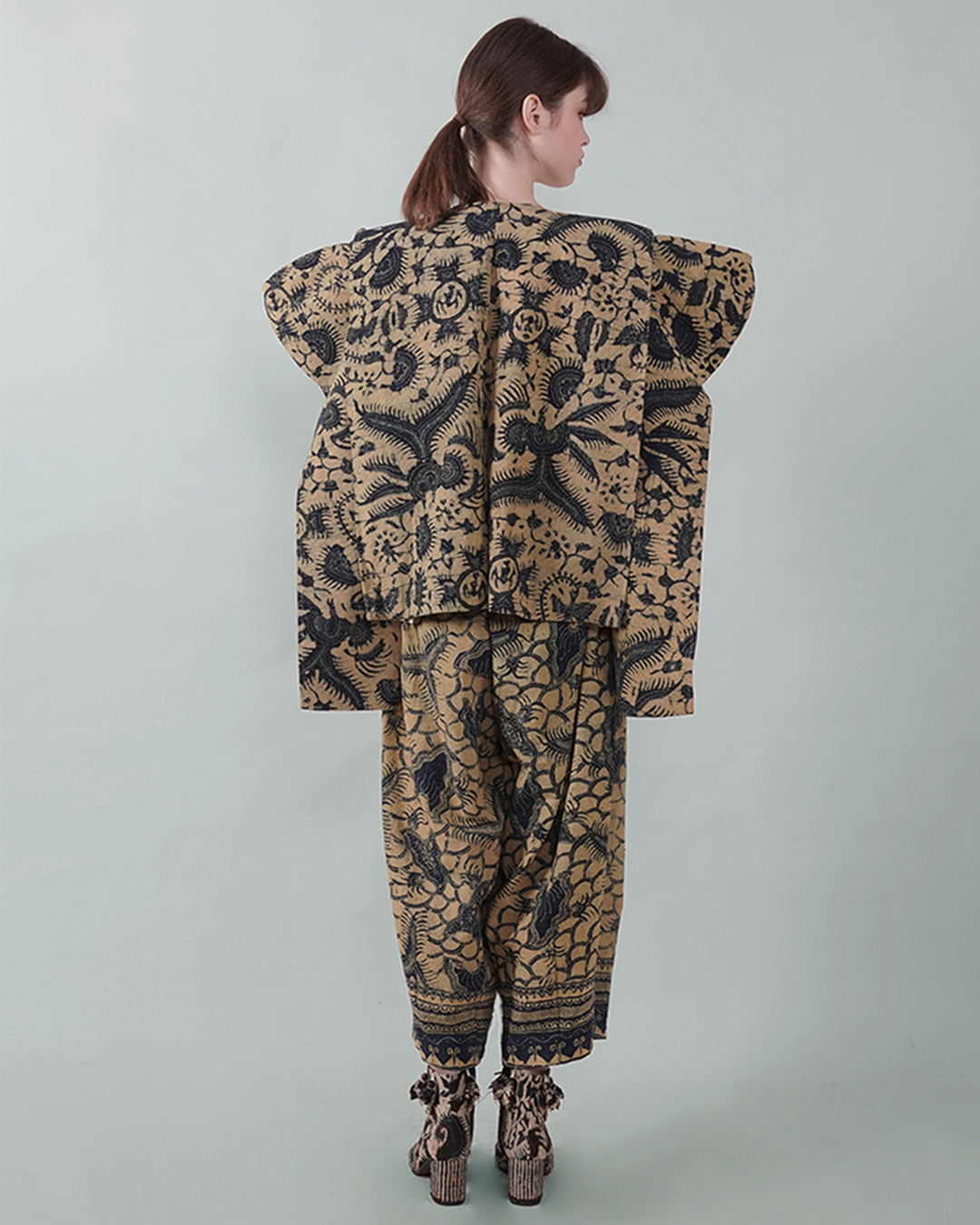 Mel Ahyar Archipelago - Kanismara Blazer Set - Image 8