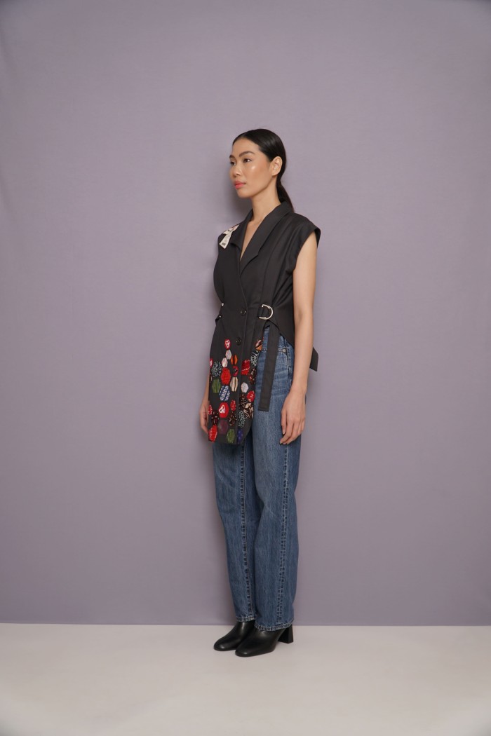 Xai Vest / happa-X / The Humane Culture - Image 2
