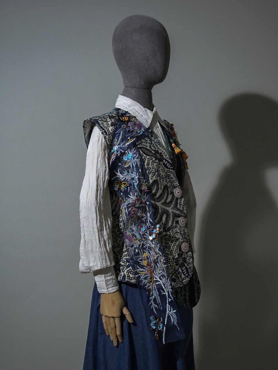 Mel Ahyar Archipelago Nini Vest - Image 3