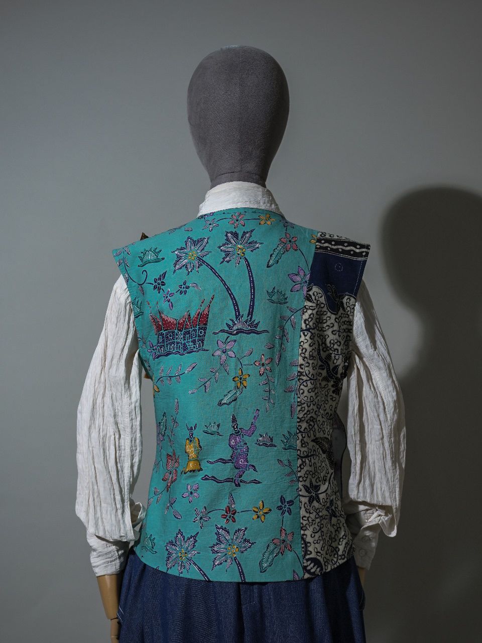 Mel Ahyar Archipelago Nini Vest - Image 4